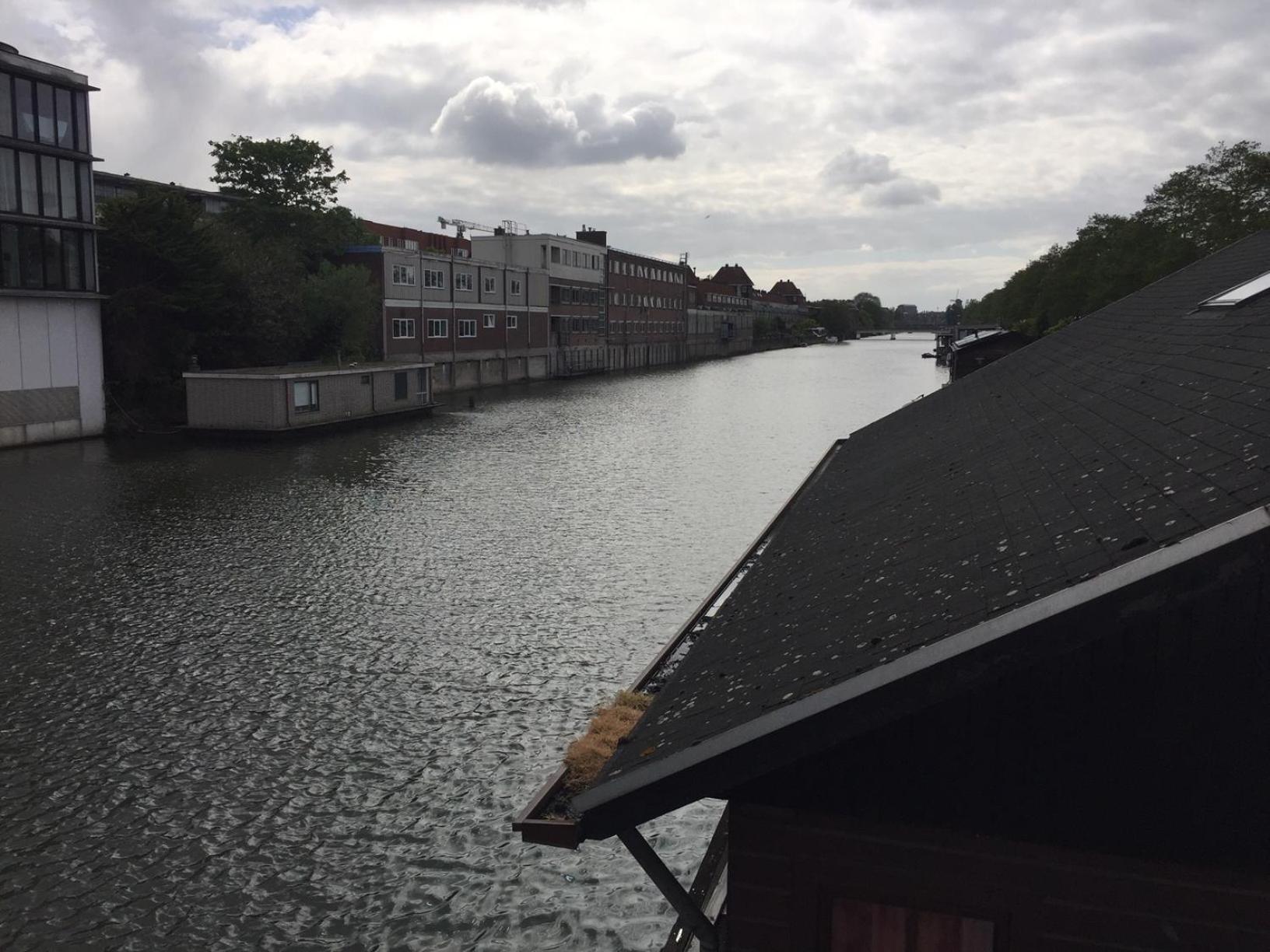 Reiwa Bed & Breakfast Amsterdam Luaran gambar
